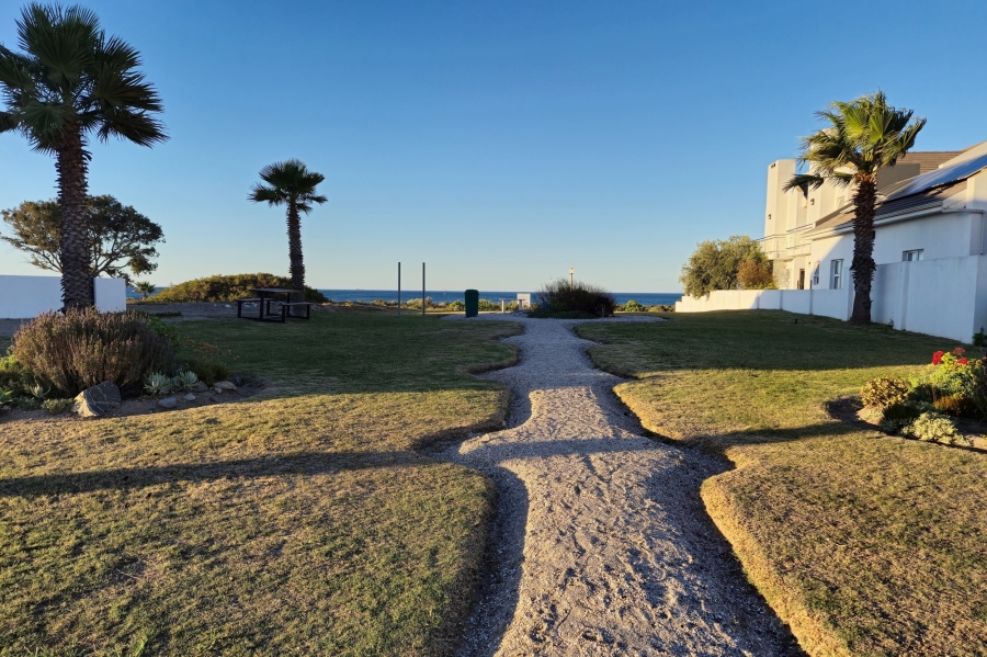 4 Bedroom Property for Sale in Sandy Point Western Cape
